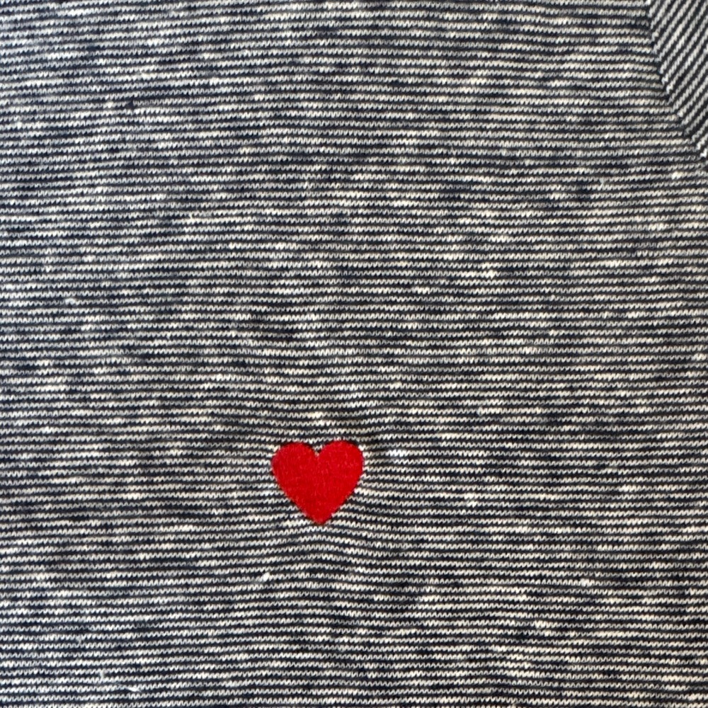 Sezane Gray Heather Short Sleeve Tee with Red Heart - Picture 3 of 4